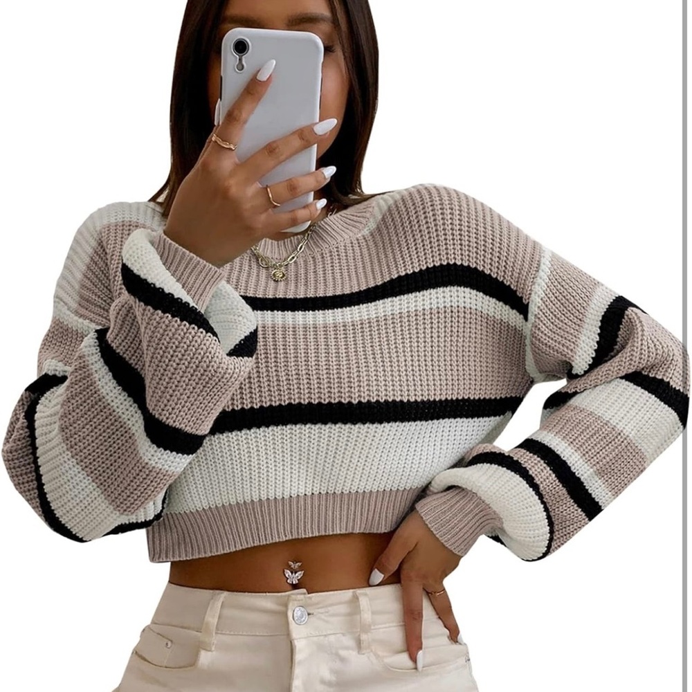 Zaful Women’s Color Block Striped Sweater Crew Neck Sleeve Cropped Sweater